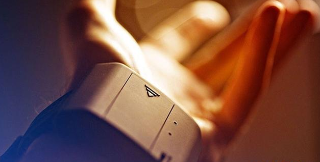 戴上Pyro腕帶  神奇的事情會發生