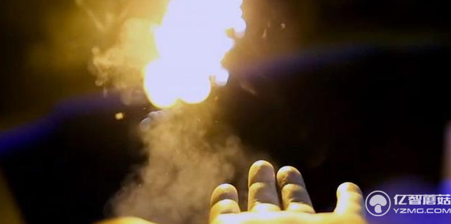 戴上Pyro腕帶 神奇的事情會(huì)發(fā)生