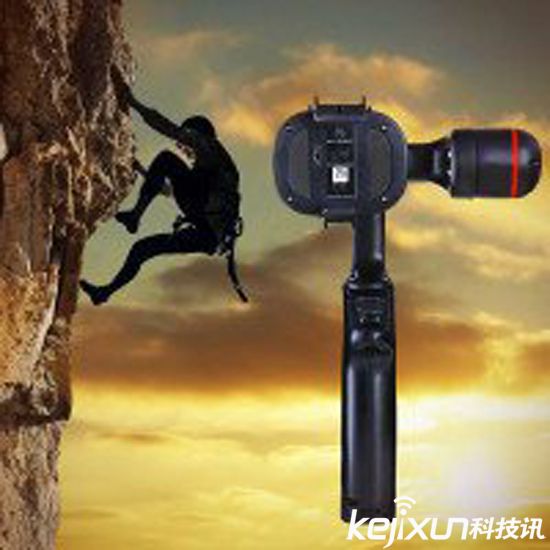 大疆創新發布靈眸Osmo手機云臺 售價1999元