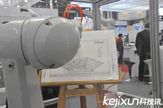 機器人對于人類安全嗎？藝術家另類表達方式