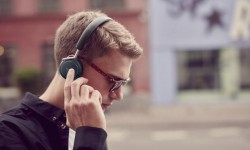 Libratone發(fā)布兩款Lightning接口降噪耳機