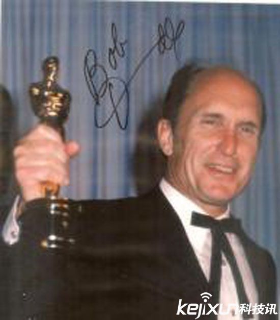 美國老婦人持槍擊落無人機 因其擅闖私人領(lǐng)地