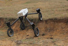 牧羊機器人牛仔 電池動力時速20公里