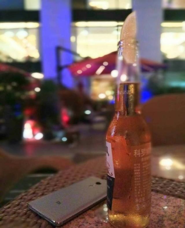 不得不刪 雷軍發(fā)微博顯擺紅米Pro拍照遭打臉