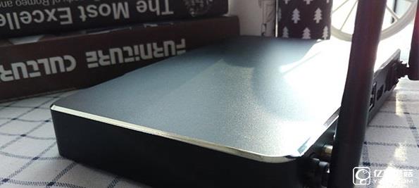 開博爾X5機身側面 開博爾X5機身側面