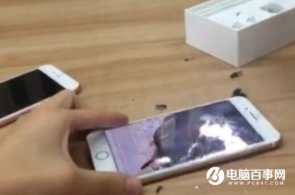 直言很垃圾 果粉怒砸iPhone7 Plus