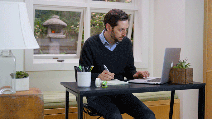 從此告別垃圾信息 這款掛鐘提供你最需要的內(nèi)容