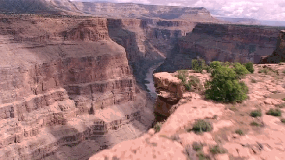 這個頭帶不僅能改善睡眠 還能控制自己的夢境