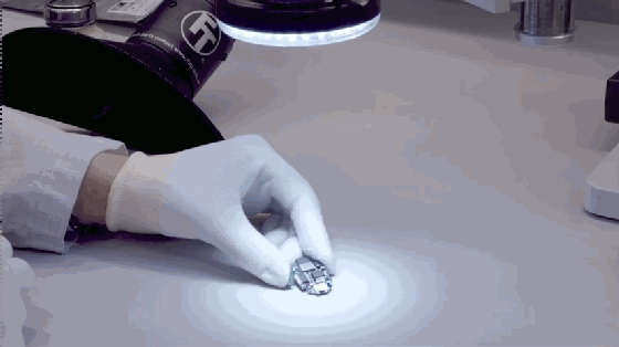 Eva智能手鐲把“造小人”這事兒變得超easy