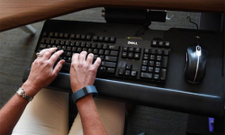 幻想帶個(gè)運(yùn)動(dòng)手環(huán)就能督促減肥？有時(shí)新技術(shù)可能會(huì)起反作用