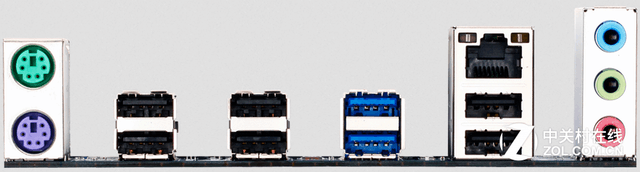 技嘉990X-D3P主板配8350 打造AMD游戲機