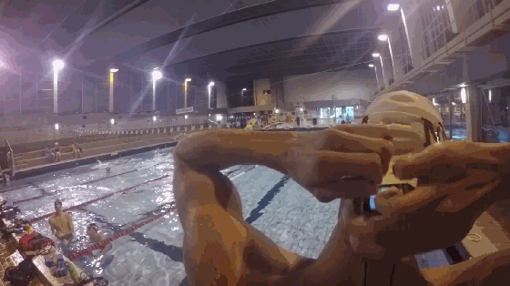 想學游泳不想請教練?一款骨傳導耳機全搞定