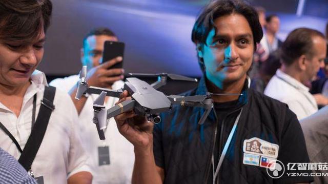 外媒上手大疆Mavic Pro折疊無人機 被感動哭了