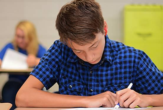 英文看不懂？用這款智能閱讀筆一目十行