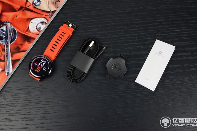 華米AMAZFIT運動手表評測:小米手環2之后又一爆品?