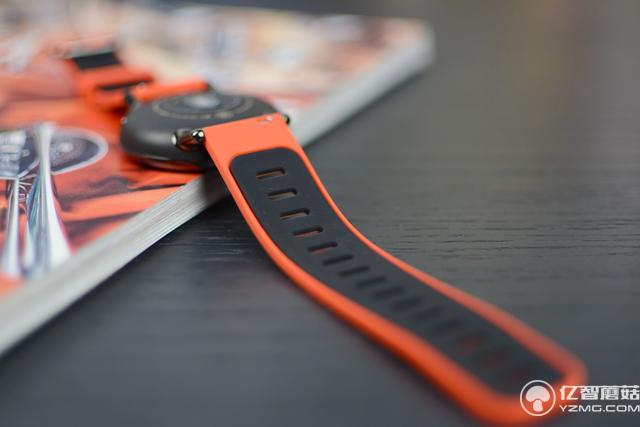 華米AMAZFIT運動手表評測:小米手環2之后又一爆品?