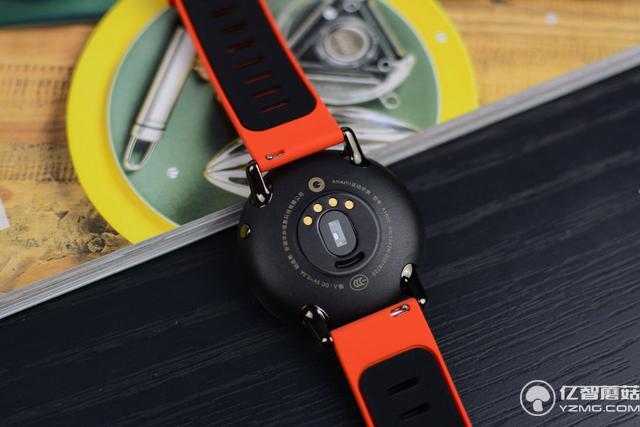 華米AMAZFIT運動手表評測:小米手環2之后又一爆品?