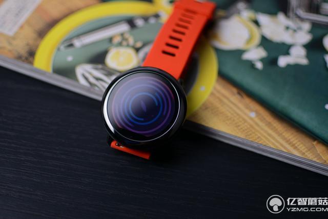 華米AMAZFIT運動手表評測:小米手環2之后又一爆品?
