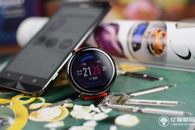 華米AMAZFIT運動手表評測:小米手環2之后又一爆品?