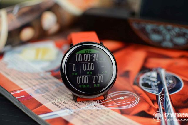 華米AMAZFIT運動手表評測:小米手環2之后又一爆品?