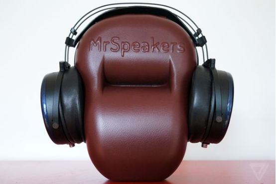 看了就想買買買的豪華純手工耳機 售價要1萬多