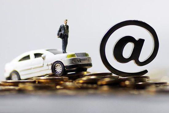 杭州出臺網(wǎng)約車細則：持居住證也能當(dāng)司機 