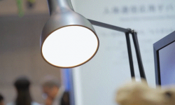 松下展示智能家居無線開關：無需電池即可工作