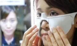 女人必備的智能美容鏡子   哪里不美補哪里