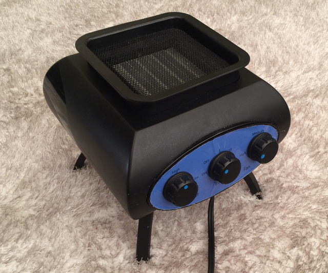 折疊的衣服皺巴巴？  試試這款產品再也不擔心