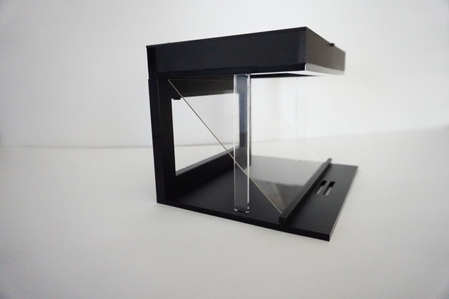 想要手機變成全息投影儀？ 看看這款智能工具