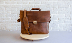 Mr Fox&#039;s智能公文包：時(shí)尚又好用純爺們同樣需要