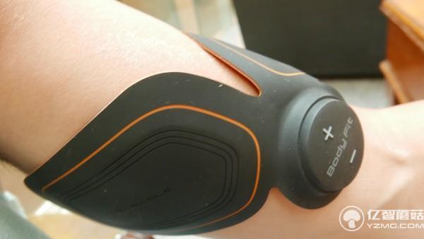 能讓你練成肌肉人的外設(shè)來了 剁手的刀請備好