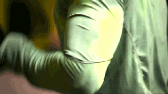 耐克思金斯都弱爆了!這款T恤會隨著運(yùn)動變色