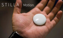 Stilla Motion造型就是一顆棋子：放在包里能防盜