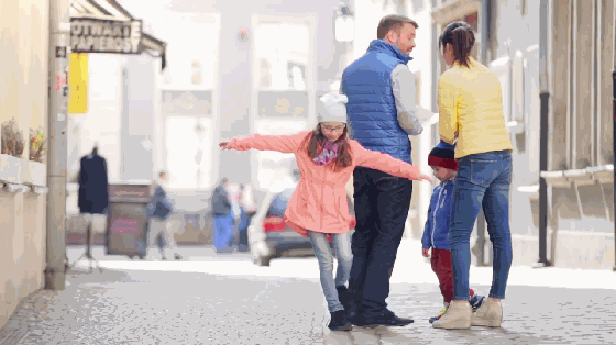 Kiddo智能手環能防止人販子拐走你的孩子!