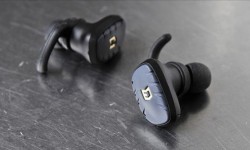 ELWN FIT無線耳塞很特別：續航更長佩戴更舒適