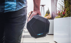 Hurricane便攜AI智能音箱：知道你喜歡什么音樂