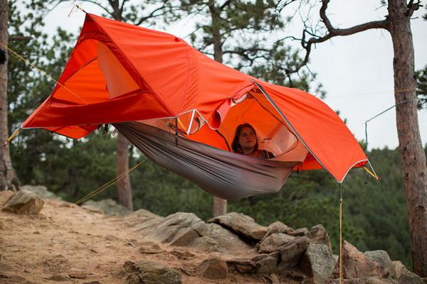 帳篷和吊床合體了 雖然夠酷但賣得也夠貴