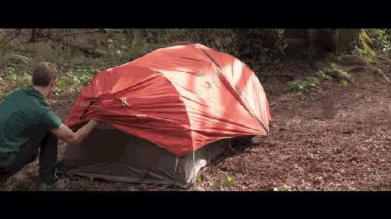 帳篷和吊床合體了 雖然夠酷但賣得也夠貴