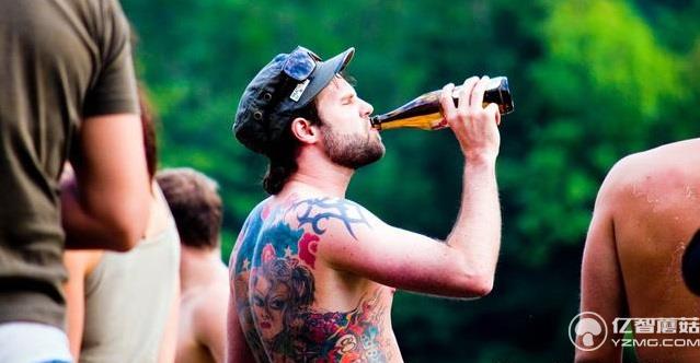 新型智能紋身 可通過汗液檢測體內(nèi)酒精含量