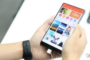 小米MIX怎么樣 小米Note2/小米MIX上手體驗(yàn)視頻