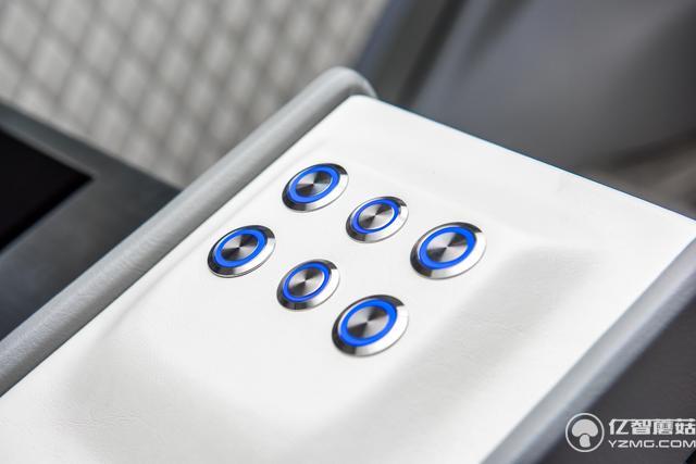 起亞無人駕駛概念座艙 設計如私人飛機一樣豪華