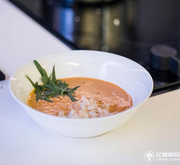 機器大廚可以做100多道菜 售價62萬你買賬嗎?