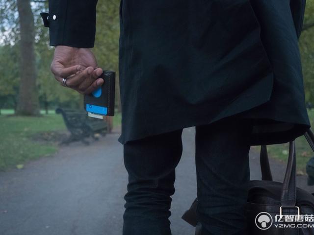 女友嫌你掏錢慢？用這款便捷錢包做“快男”吧