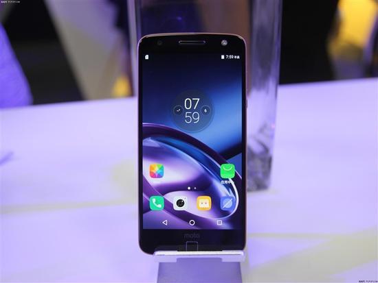 楊元慶:Moto將是聯(lián)想唯一的手機(jī)品牌