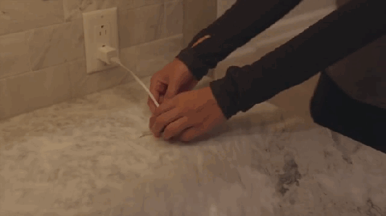 如何安全的夜跑 老司機送你一件帶LED燈的T恤