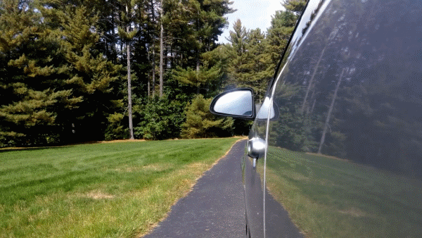 移動電源內置風力發電機 真正的“邊騎邊充電”