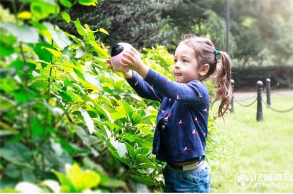 獨生子女太孤單?這個機器人能陪孩子學習一起玩
