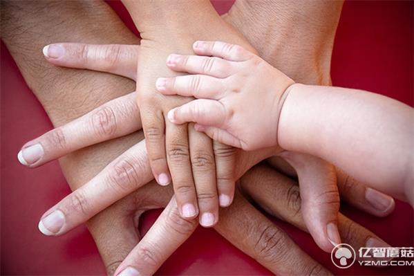 指甲縫里有塵土? 試試這款指甲清潔器