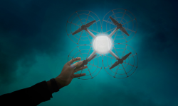 膝蓋已碎！300架Shooting Star無人機燈光表演亮瞎眼